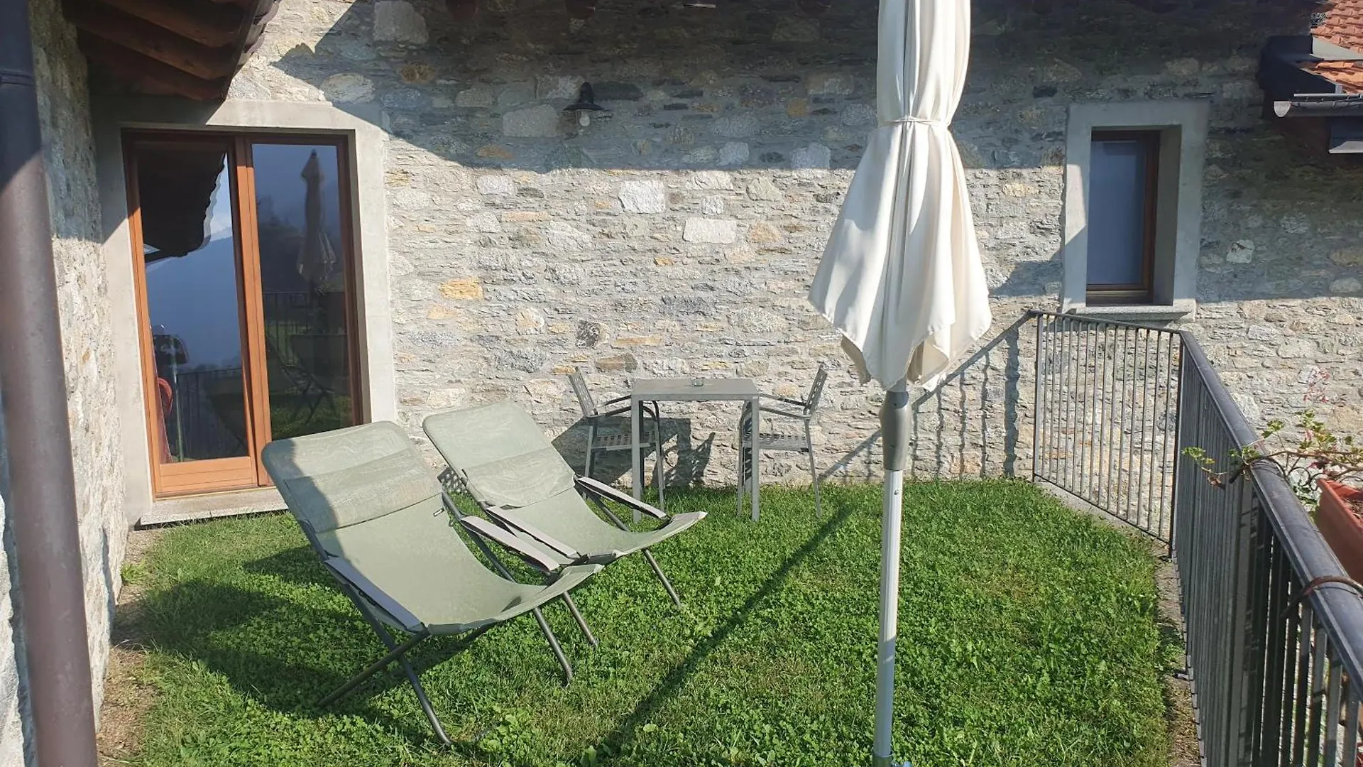 Agriturismo Nona Rosa グラヴェドーナ ファームステイ